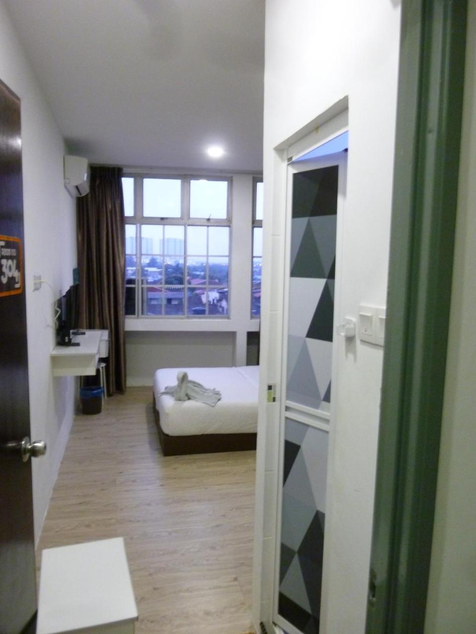 The B'Hotel Каджанг Экстерьер фото